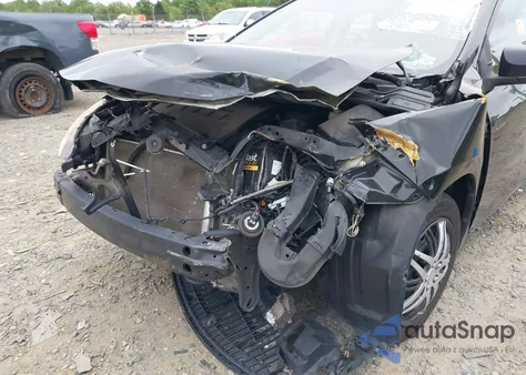 2015 Toyota Corolla Le z USA, uszkodzony, nr VIN 2T1BURHE2FC305791